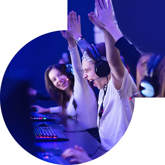 狮子会独家双向驱动技术<br>让电竞玩家尽情享受极致高速快感